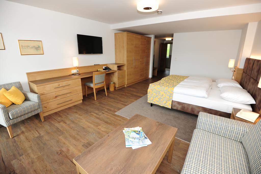 Seegasthof Hois'N Wirt - Hotel Mit Wellnessbereich Gmunden Phòng bức ảnh