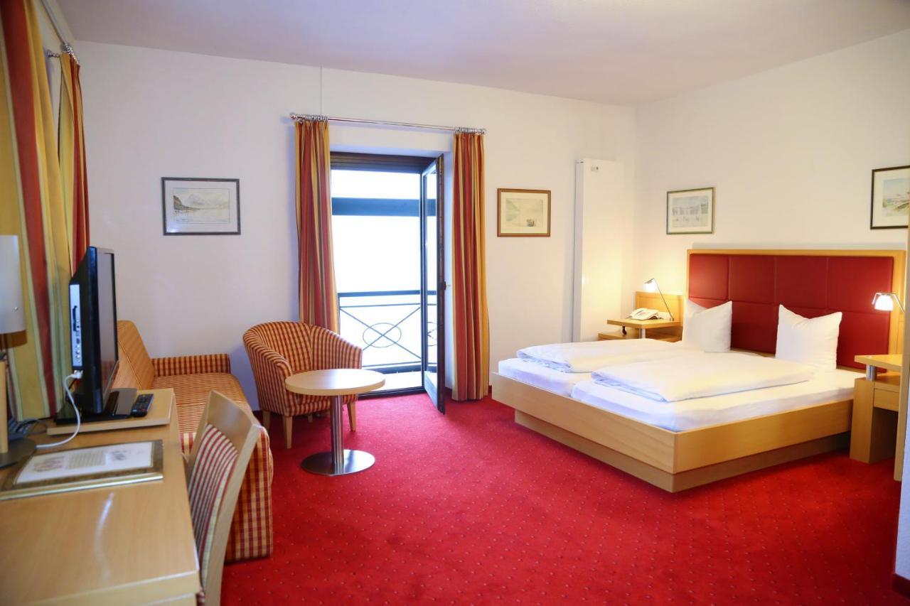 Seegasthof Hois'N Wirt - Hotel Mit Wellnessbereich Gmunden Ngoại thất bức ảnh