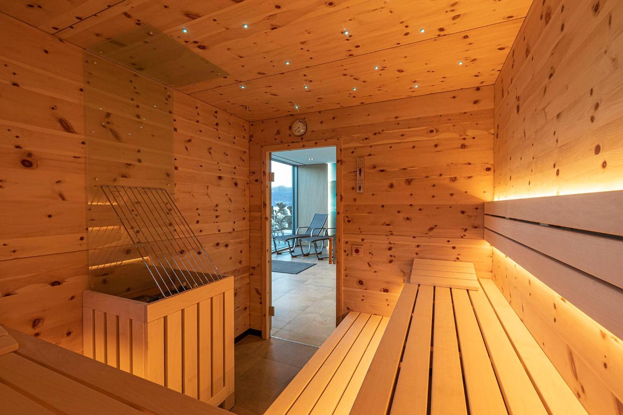 Seegasthof Hois'N Wirt - Hotel Mit Wellnessbereich Gmunden Ngoại thất bức ảnh