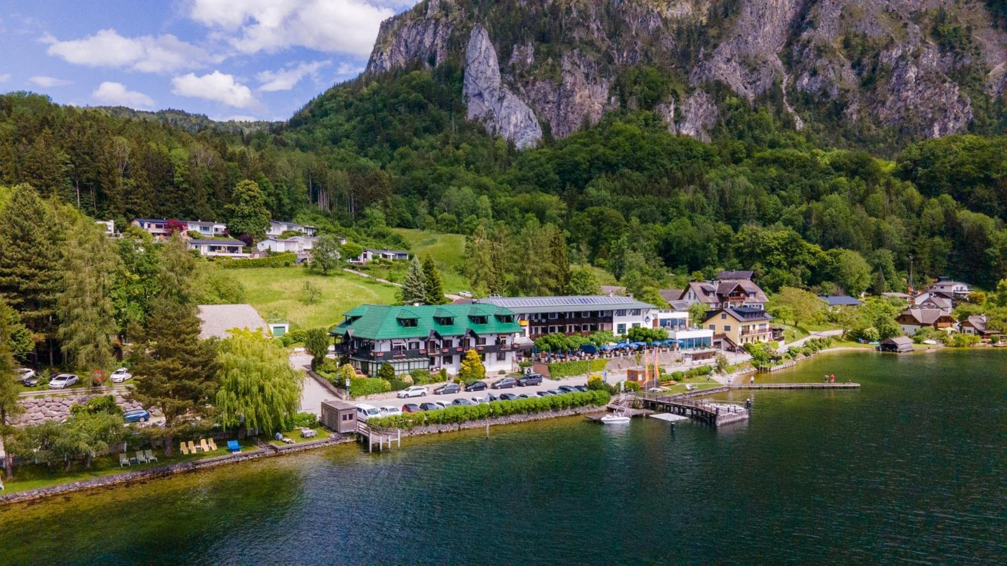 Seegasthof Hois'N Wirt - Hotel Mit Wellnessbereich Gmunden Ngoại thất bức ảnh