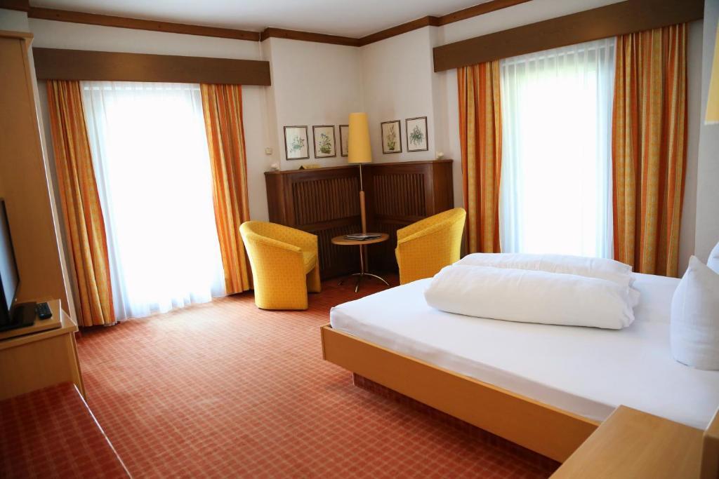 Seegasthof Hois'N Wirt - Hotel Mit Wellnessbereich Gmunden Ngoại thất bức ảnh