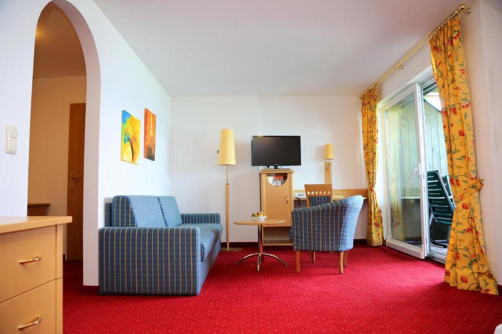 Seegasthof Hois'N Wirt - Hotel Mit Wellnessbereich Gmunden Ngoại thất bức ảnh