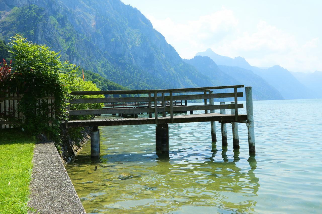 Seegasthof Hois'N Wirt - Hotel Mit Wellnessbereich Gmunden Ngoại thất bức ảnh