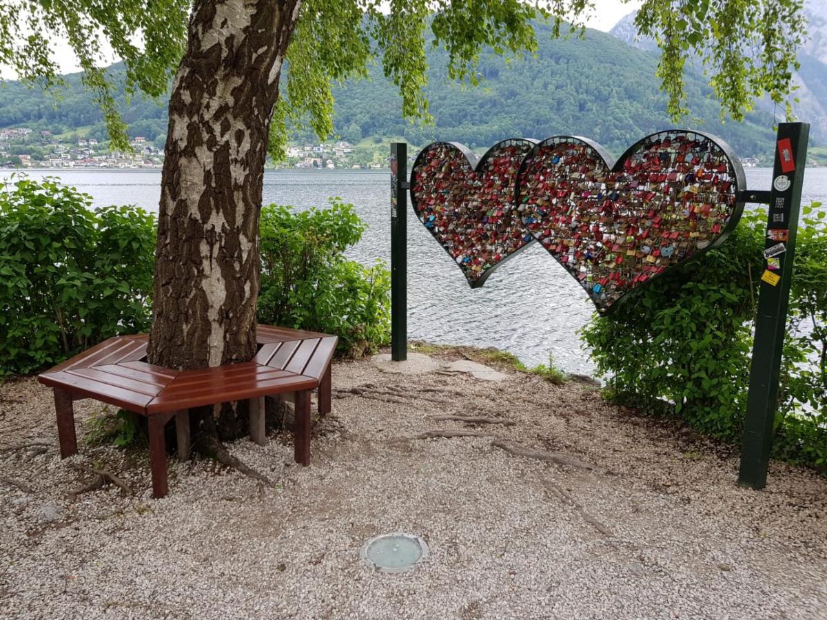 Seegasthof Hois'N Wirt - Hotel Mit Wellnessbereich Gmunden Ngoại thất bức ảnh